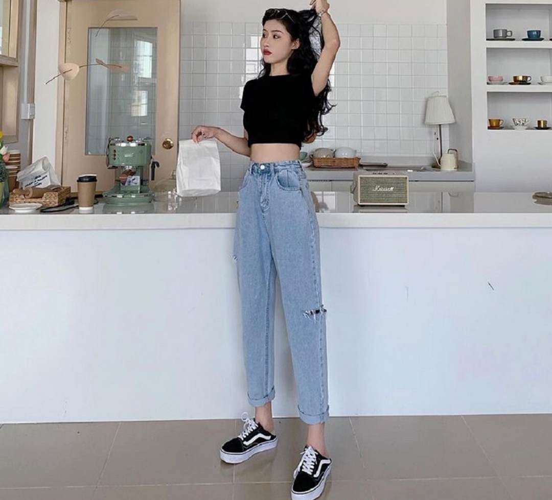 áo thun + quần Jeans